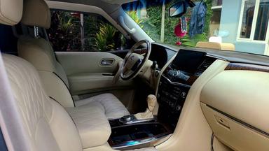 Nissan  Patrol  - Miniature 4