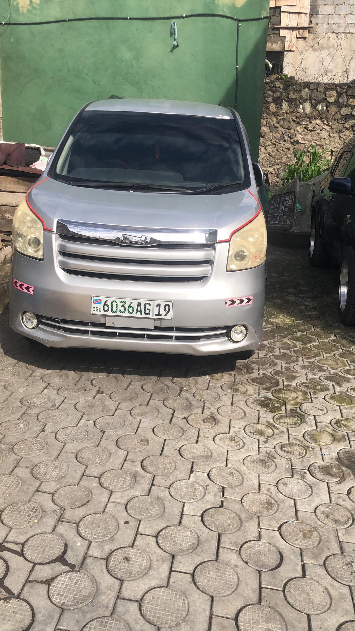 Photo principale de Toyota  Noah