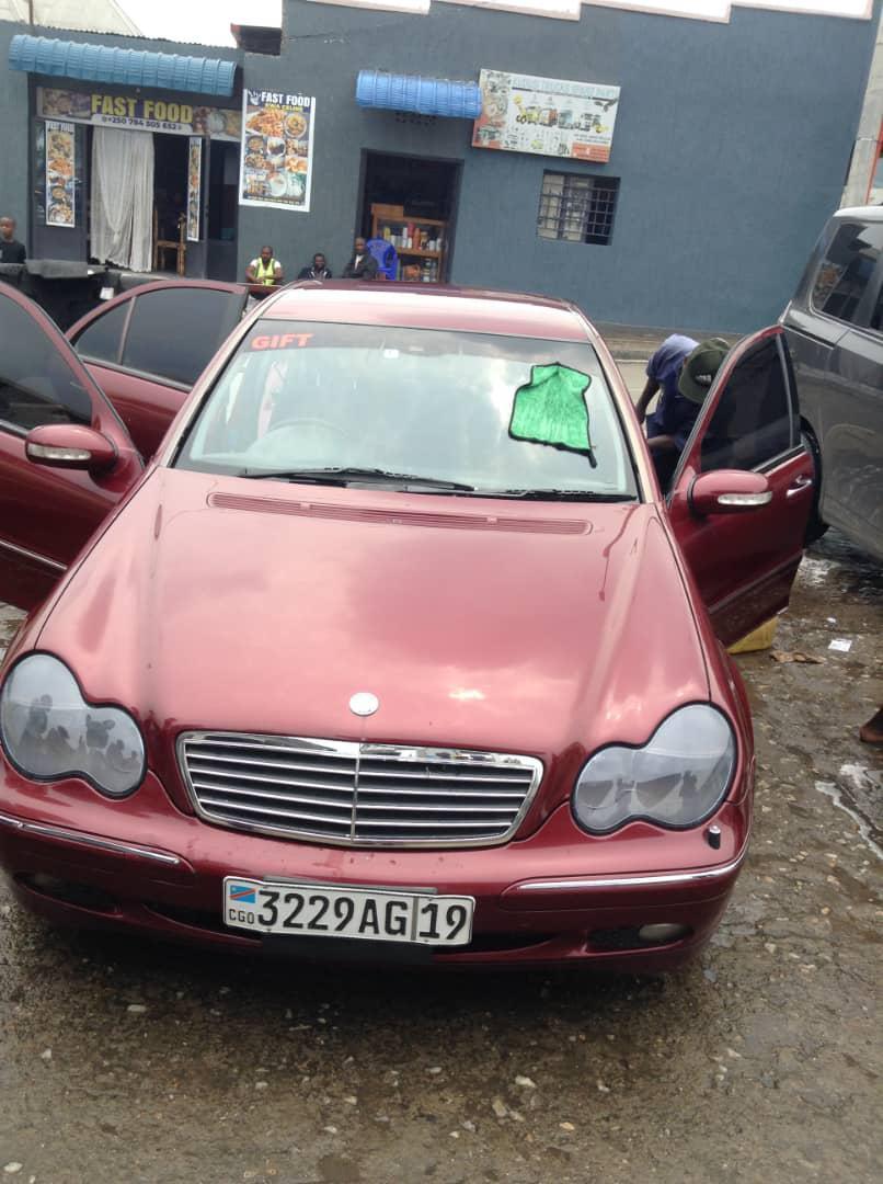 Photo principale de Mercedes benz kompressor c200