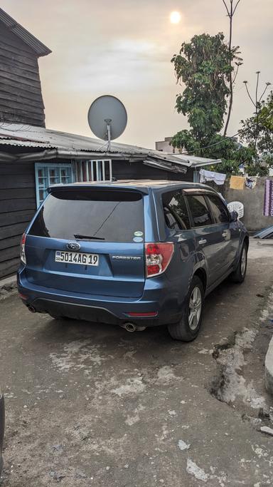 Subaru  Forester  - Miniature 2
